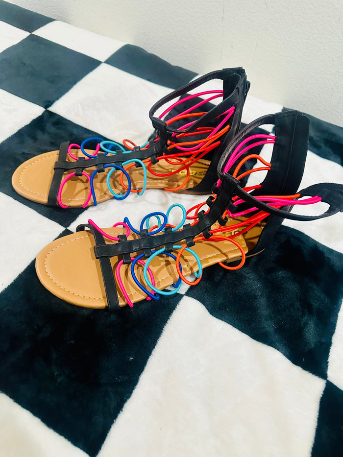 MULTI COLOR STRAP SANDALS
