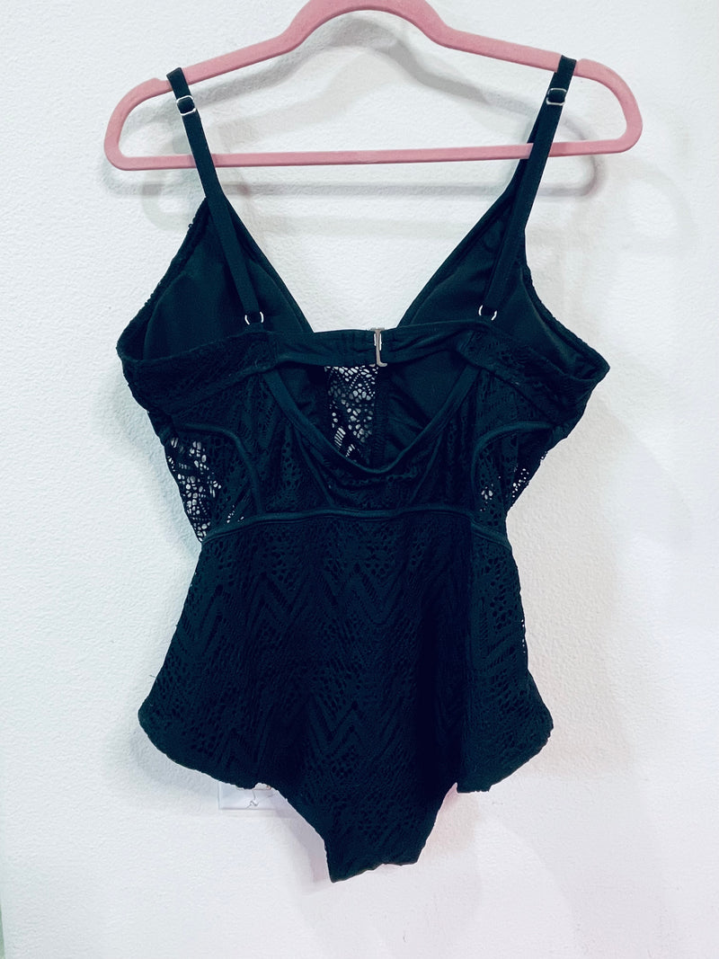 LACE BODYSUIT/SWIMSUIT