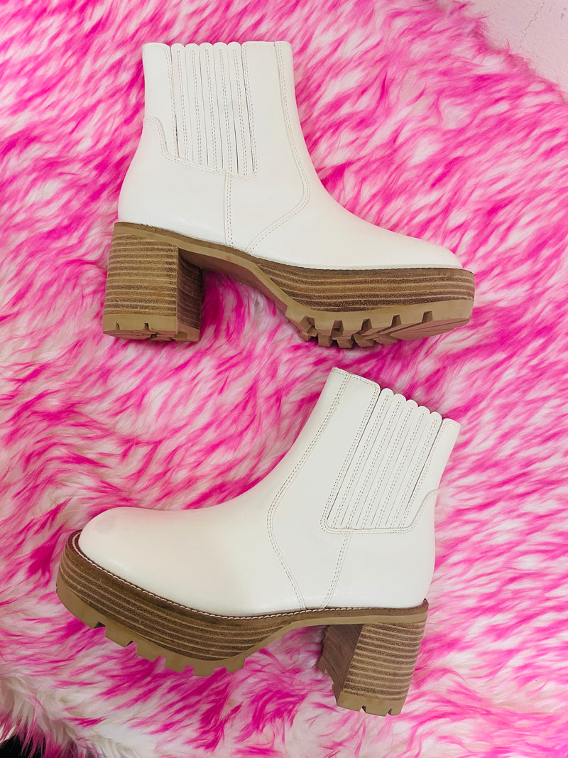 LUGG STRETCH BOOTIE