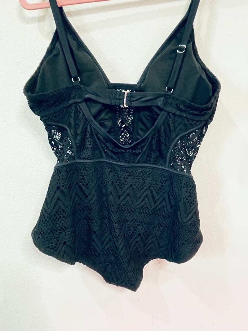 LACE BODYSUIT/SWIMSUIT