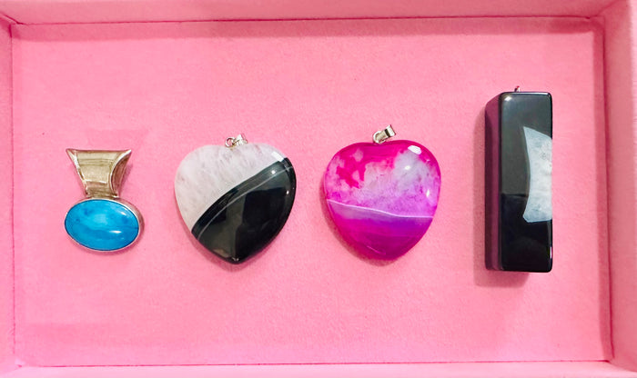 AGATE PENDANTS!