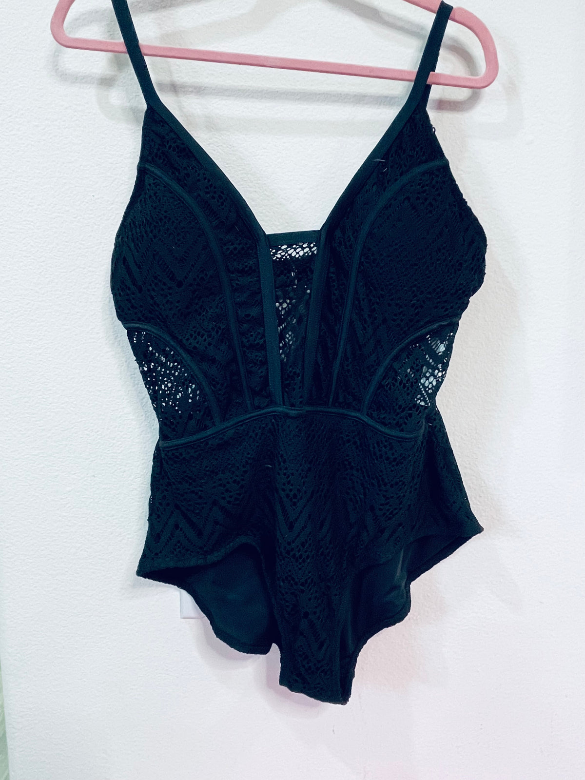 LACE BODYSUIT/SWIMSUIT