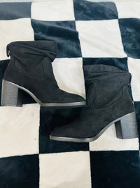 CHINESE LAUNDRY BOOTIES