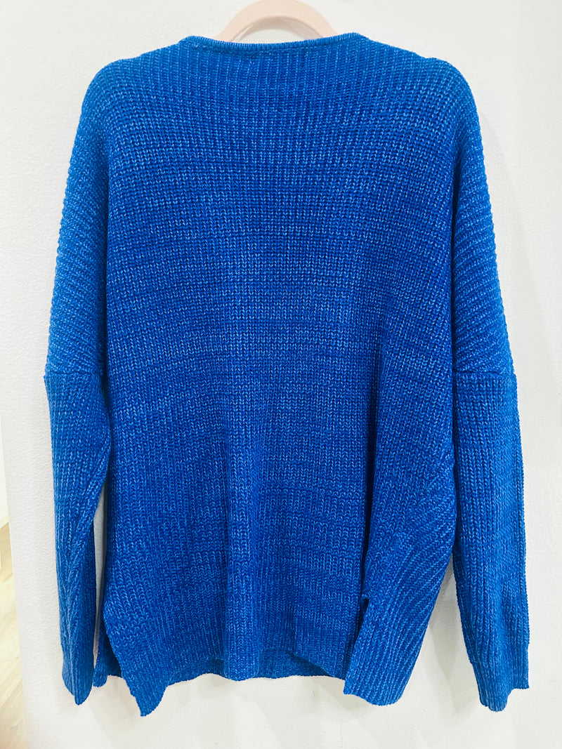 BLUE V NECK SWEATER READ DESCRIPTION!!!