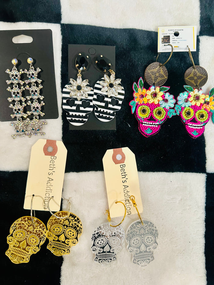 SKULL EARRINGS