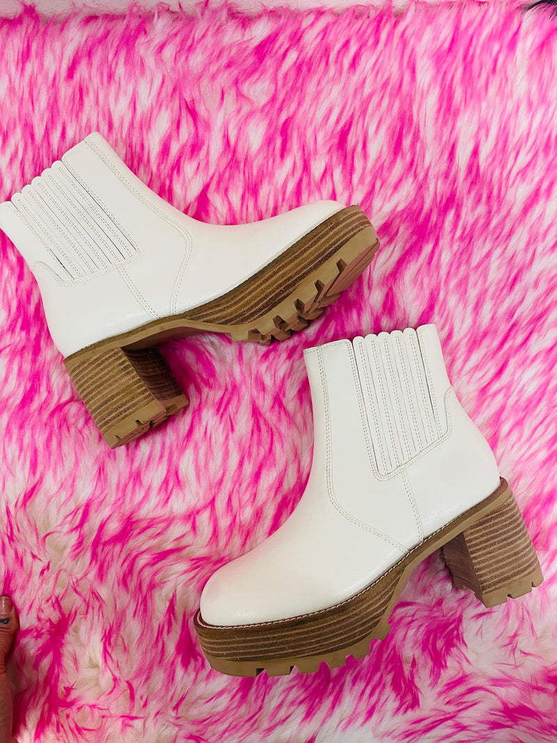 LUGG STRETCH BOOTIE