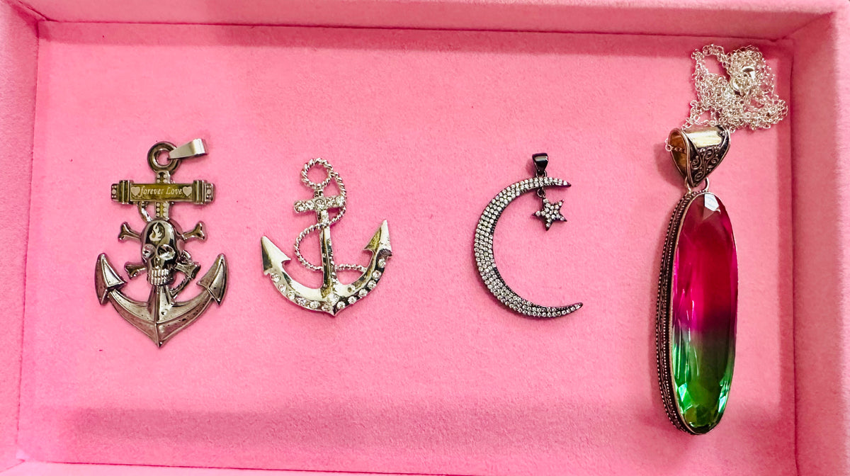 PENDANTS!!!