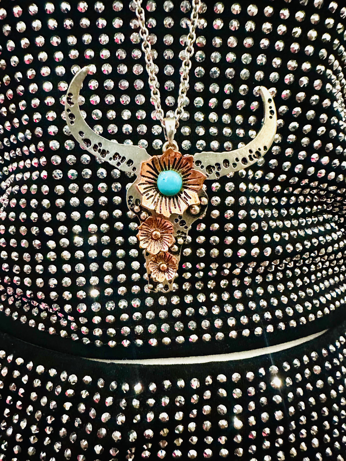 BULL SKULL WITH FLOWER DANGLE NECKLACE!!!
