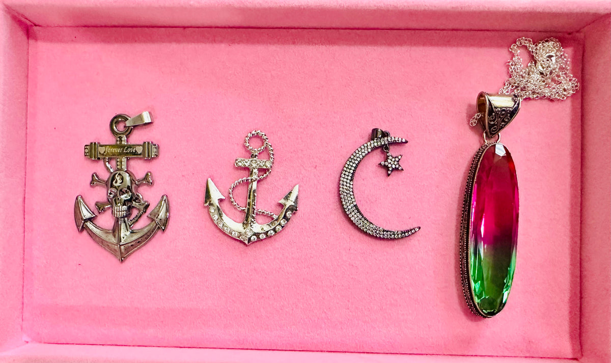 PENDANTS!!!