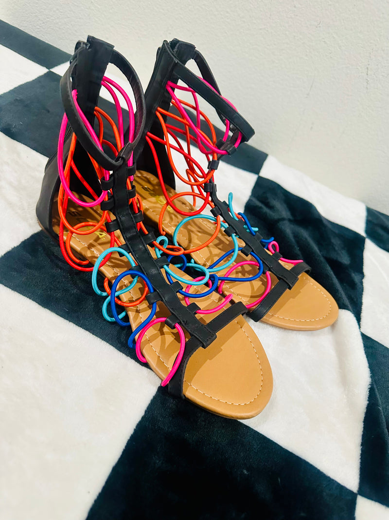MULTI COLOR STRAP SANDALS