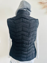 GEEGEE VEST WITH HOOD
