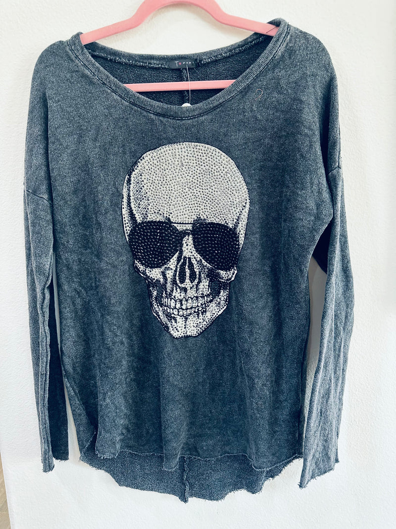 T-PARTY SKULL BLING SWEATER