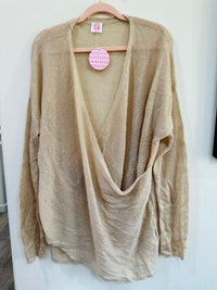 WANNA B CRISS CROSS THIN SWEATER