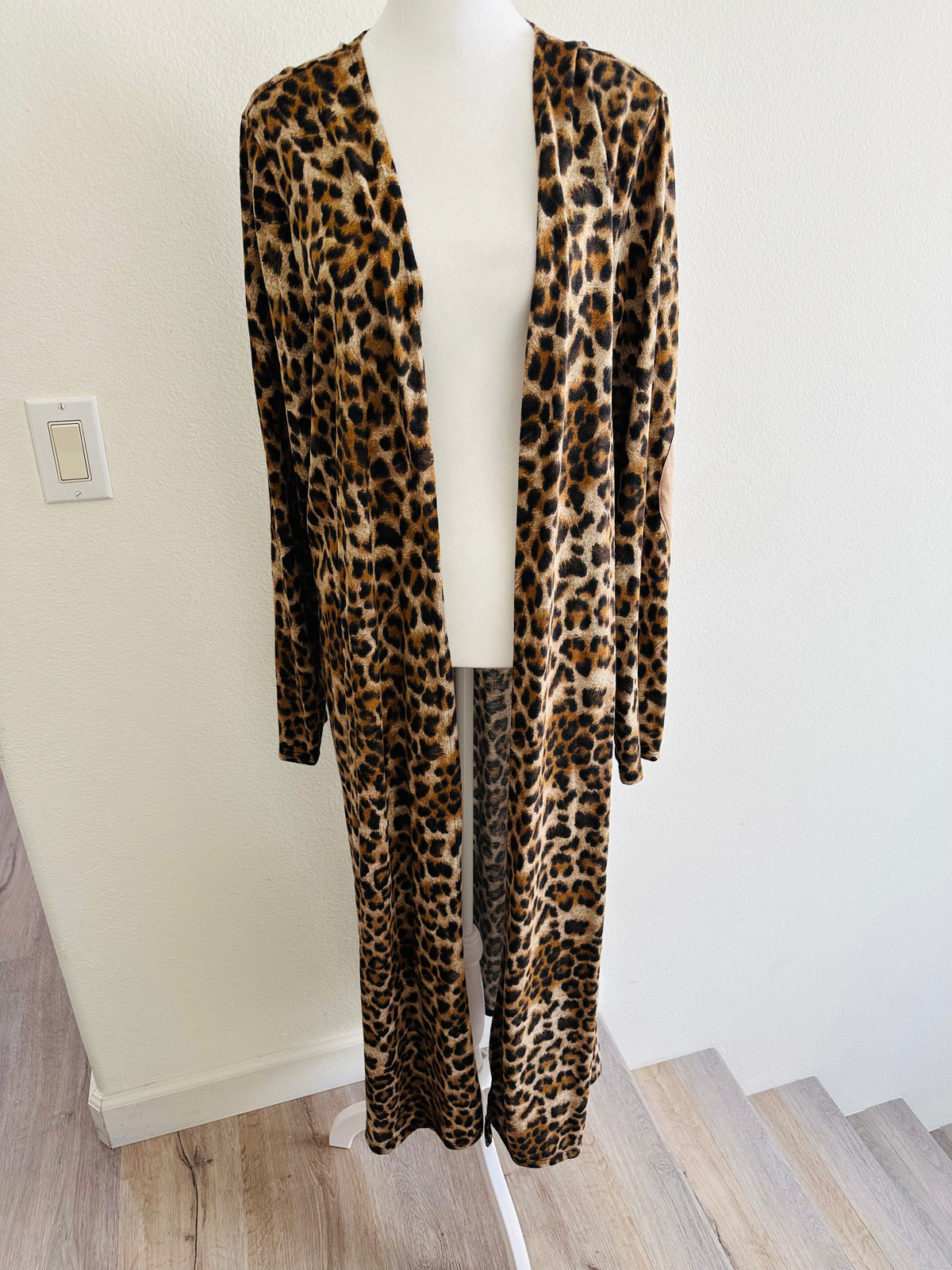 TEE FOR THE SOUL ELBOW SUEDE KIMONOS