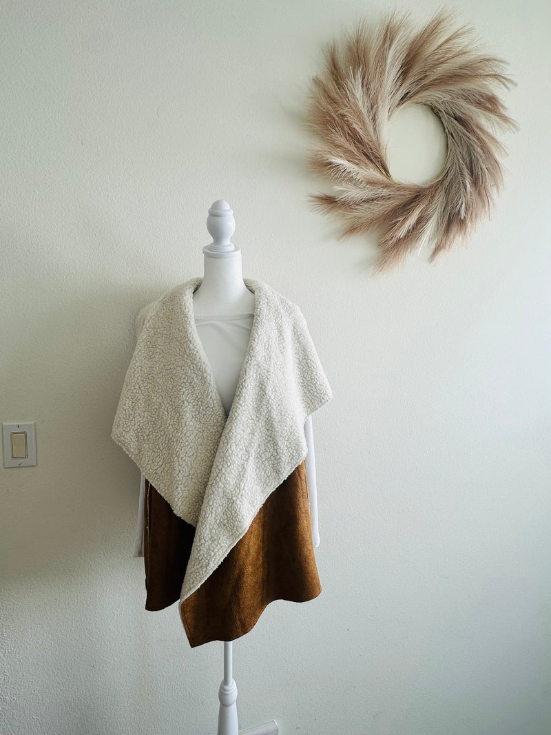 VANILLA BAY WESTERN CAMEL PONCHO VEST