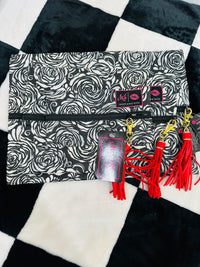 BLACK & WHITE GLITTER ROSES WOTH BLACK AND STRIPE MJ BAGS MINI/MED/LARGE SET.