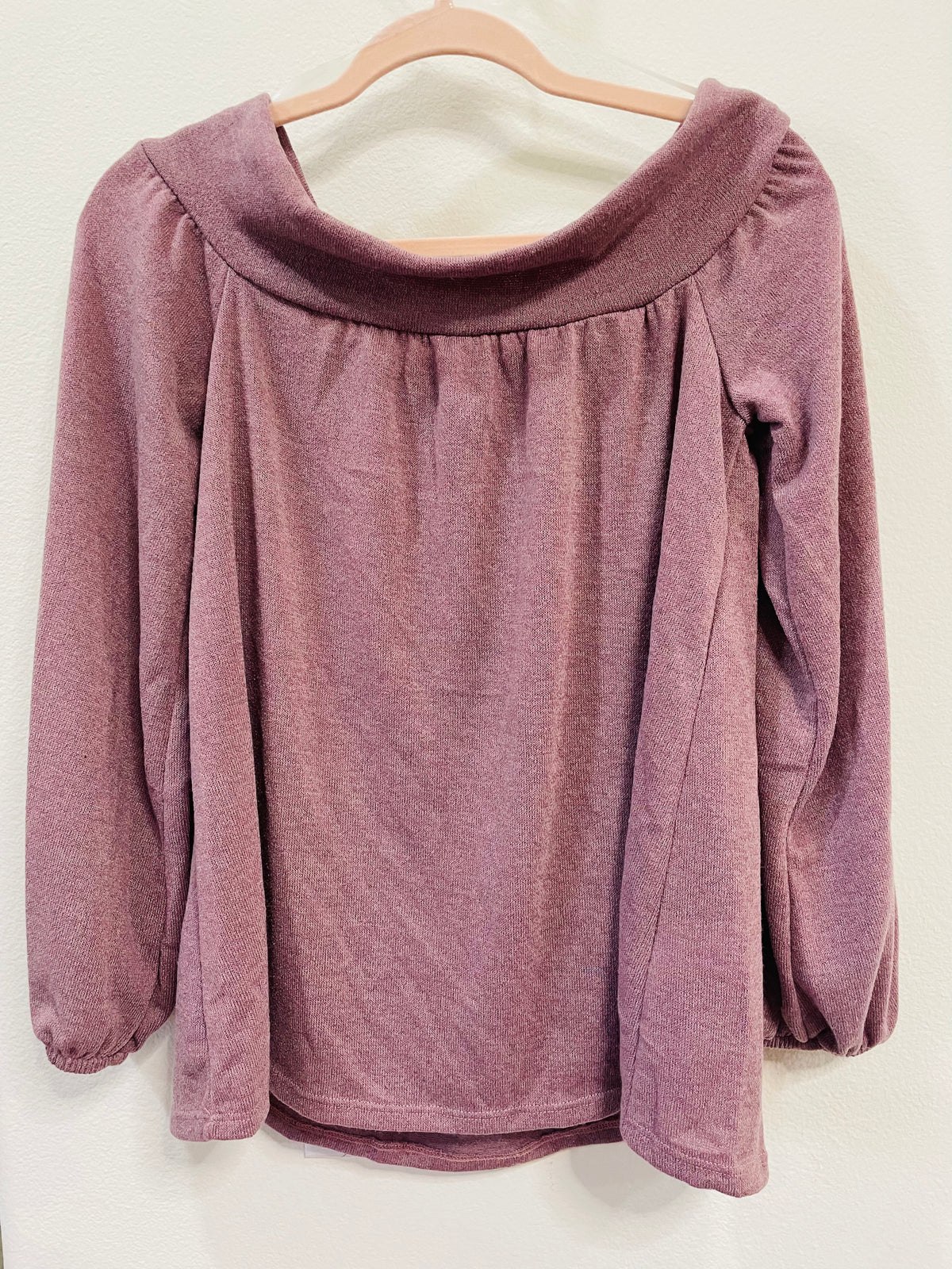 ANNABELLE OFF SHOULDER BALLOON TOP