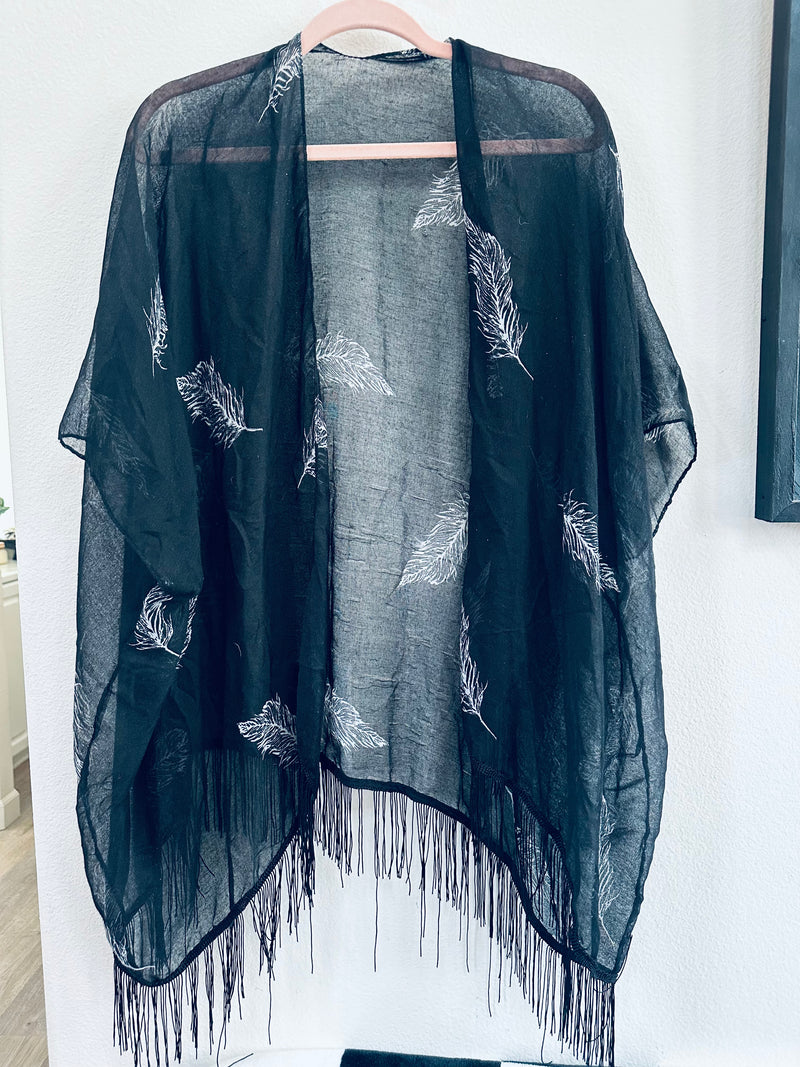 FRINGE KIMONOS