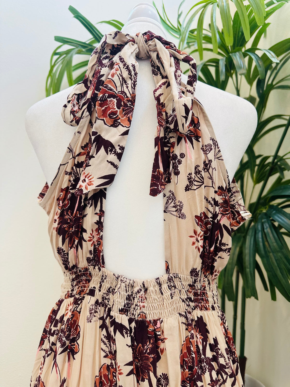 ANGIE FLORAL HALTER TOP DRESS