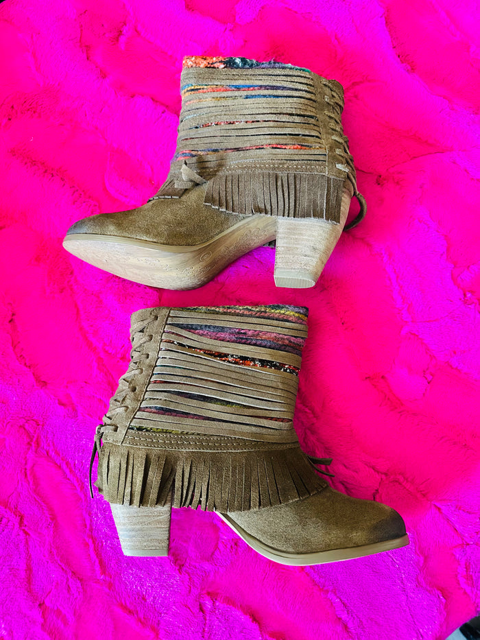 NAUGHTY MONKEY BOOTIES