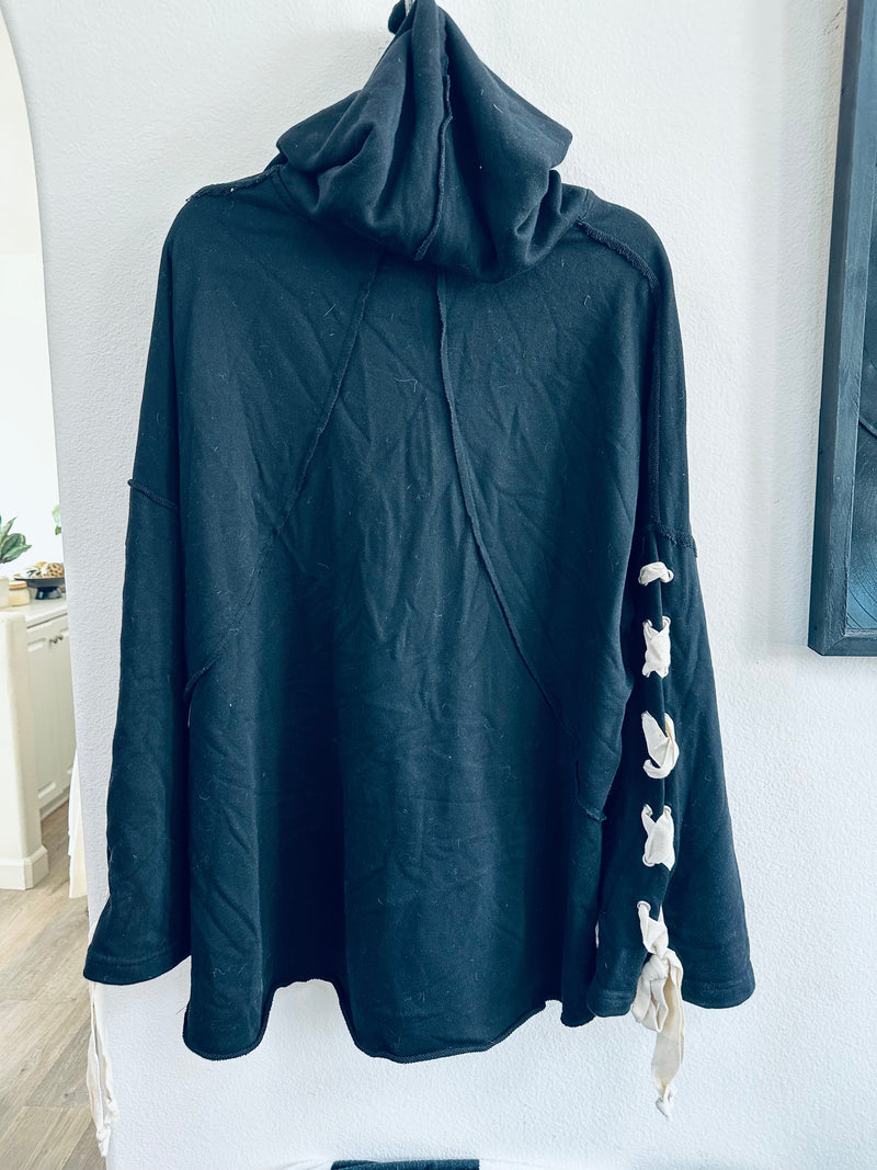POL SWEATERSHIRT/OVERLAY WITH LACE TIE UP ARMS AND HOOD
