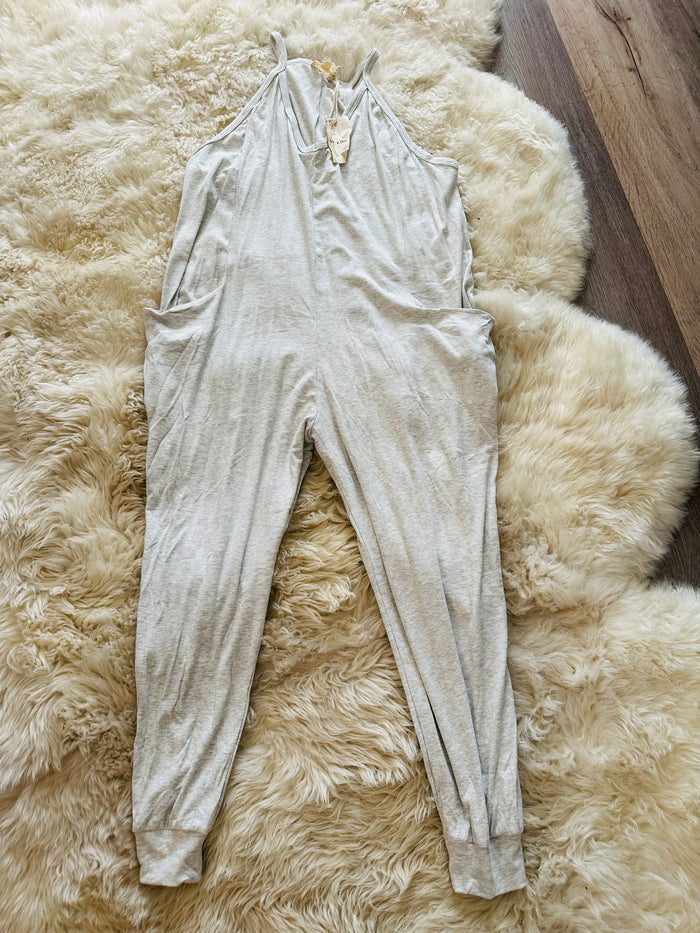 HEM & THREAD RIBBED JUMPSUIT