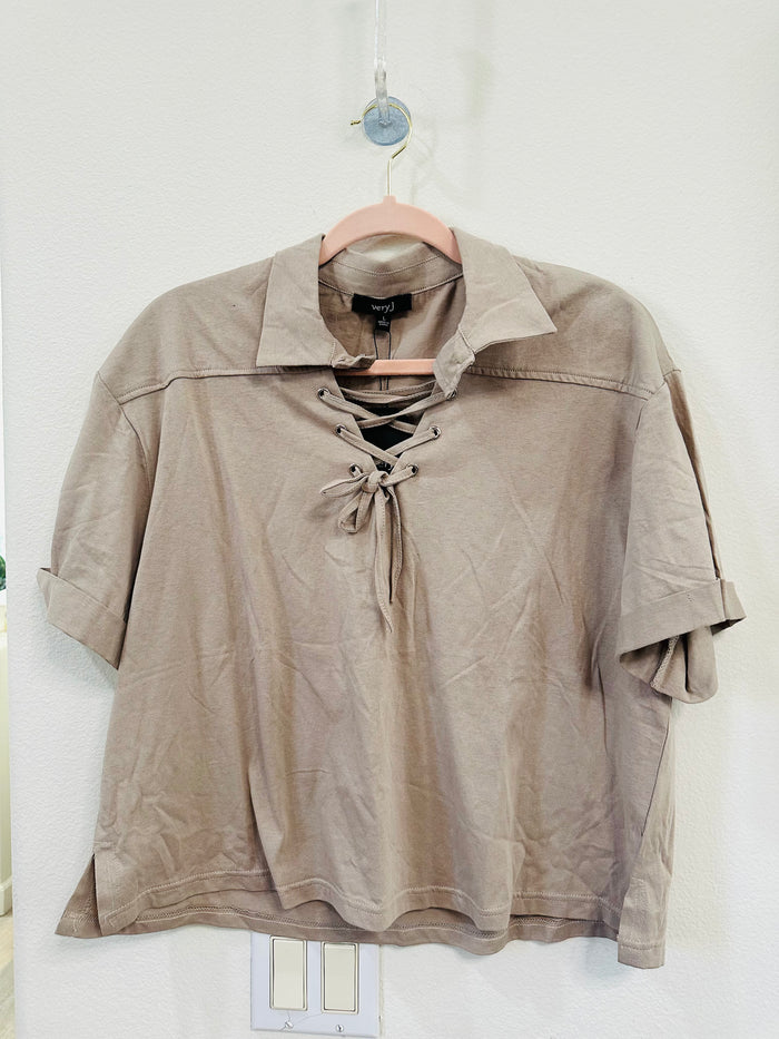 VERY J CROP COLLARED TOP