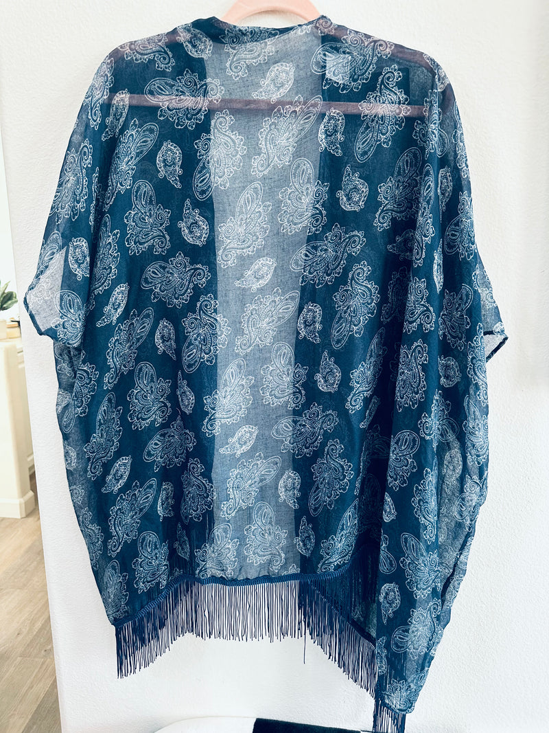 FRINGE KIMONOS