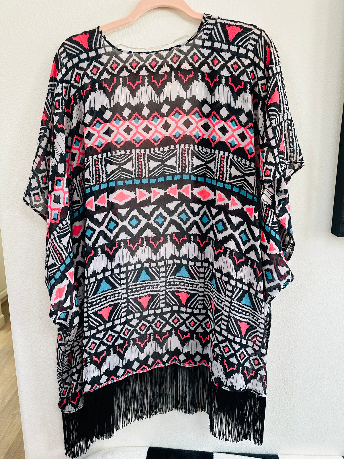 FRINGE KIMONOS