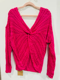 MAIN STRIP CABLE KNIT TWIST SWEATER