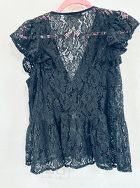 FLYING TOMATO LACE VEST OVERLAY