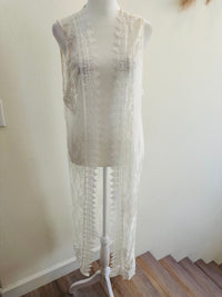 POLLY ESTHER LACE KIMONOS