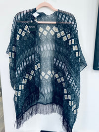 FRINGE KIMONOS