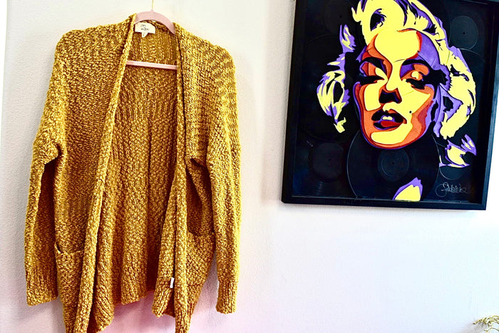 LLOVEUSA MUSTARD CARDIGAN