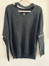F.T STYLE SWEATER