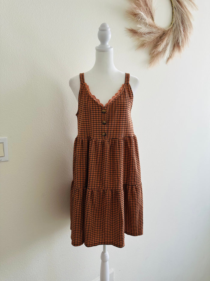 BLU PEPPER SIENNA GRID CHECK TIERED DRESS