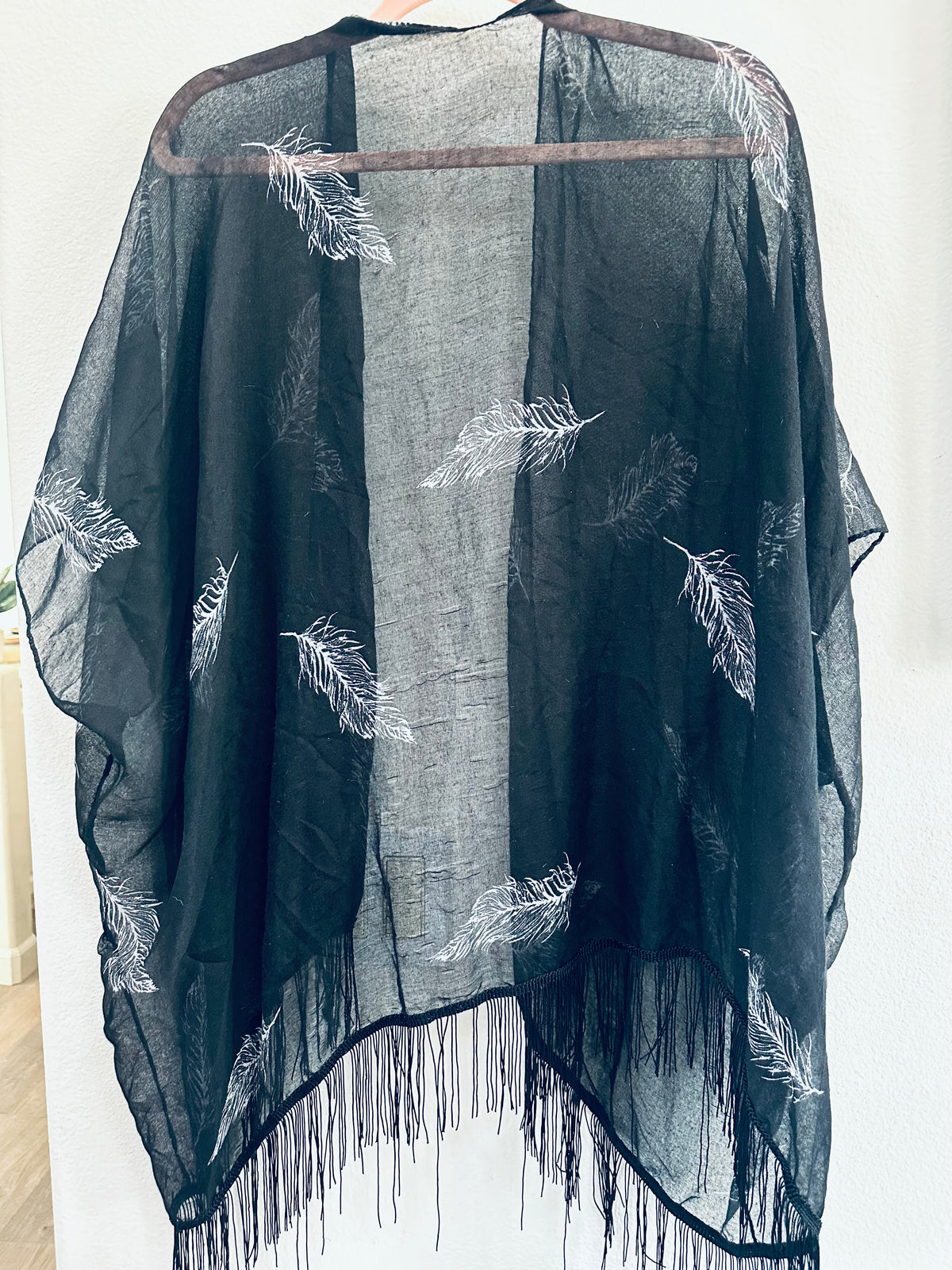 FRINGE KIMONOS