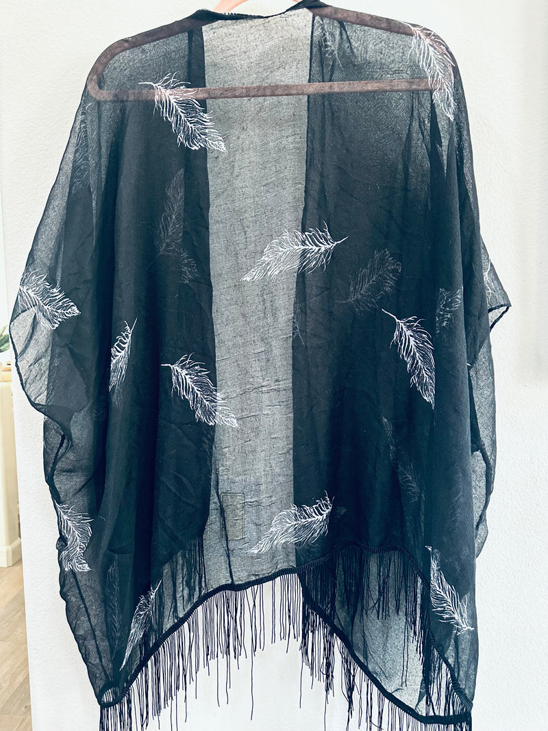 FRINGE KIMONOS