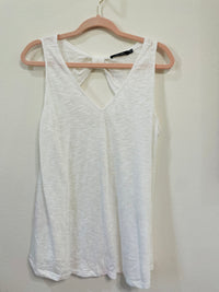 DOE & RAE TANK WOTH BOW DETAIL IN BACK