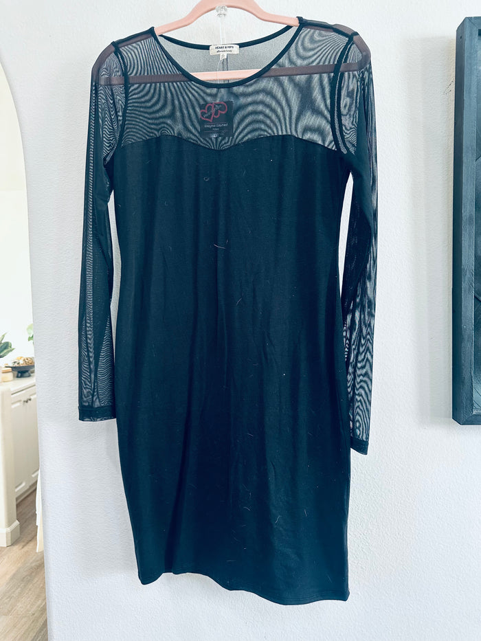 HEART & HIPS SWEETHEART DRESS
