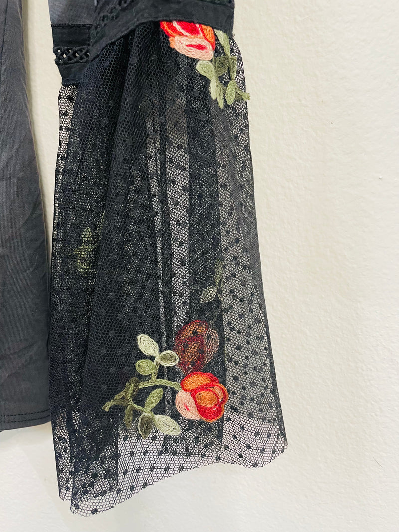 SWEET CLAIRE TOP LACE FLORAL BELL SLEEVES AND A TIE FRONT