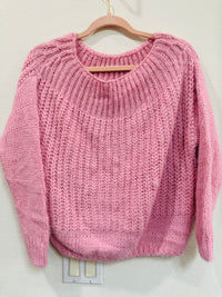 MAIN STRIP CROP SWEATERS