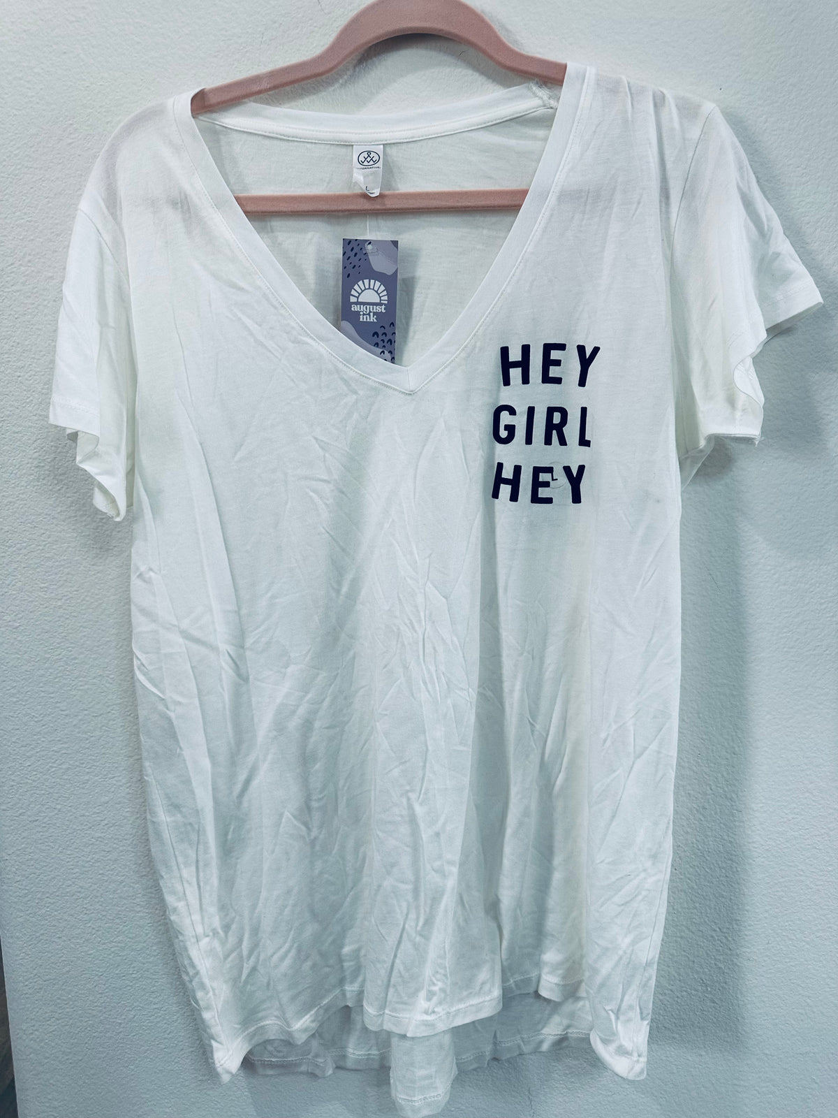 HEY GIRL HEY TEE