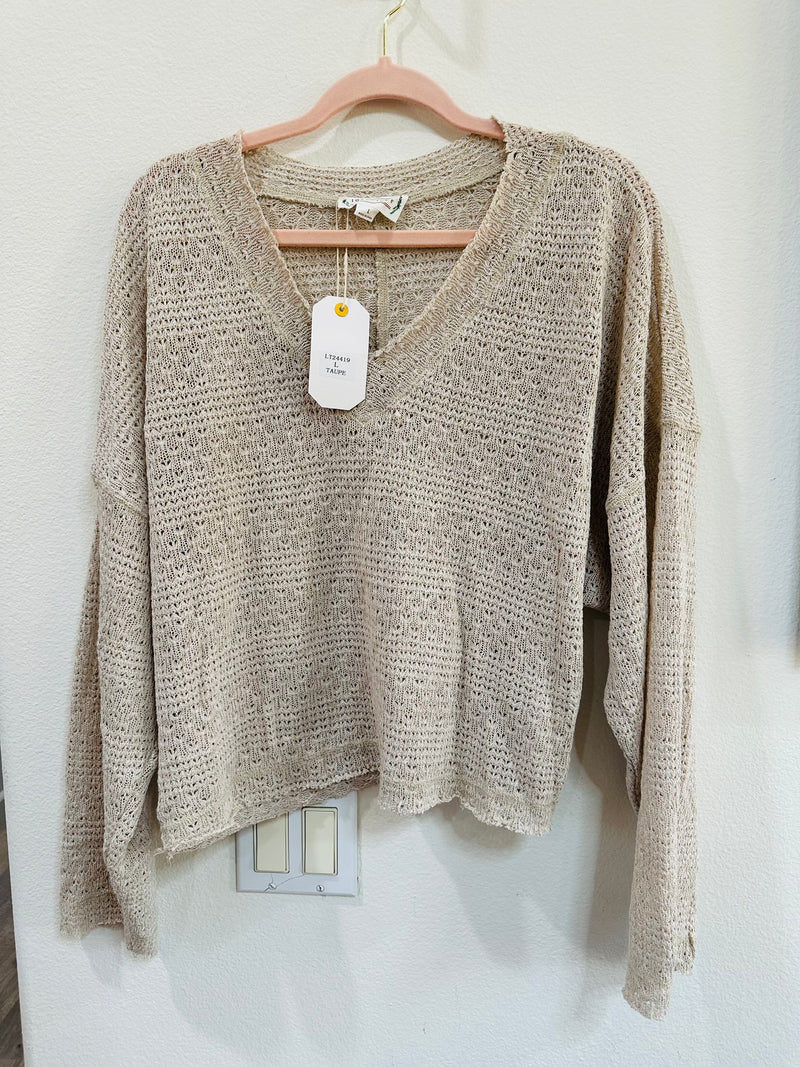 LOVE RICHE CROP SWEATER