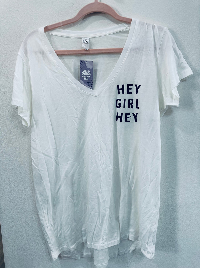 HEY GIRL HEY TEE