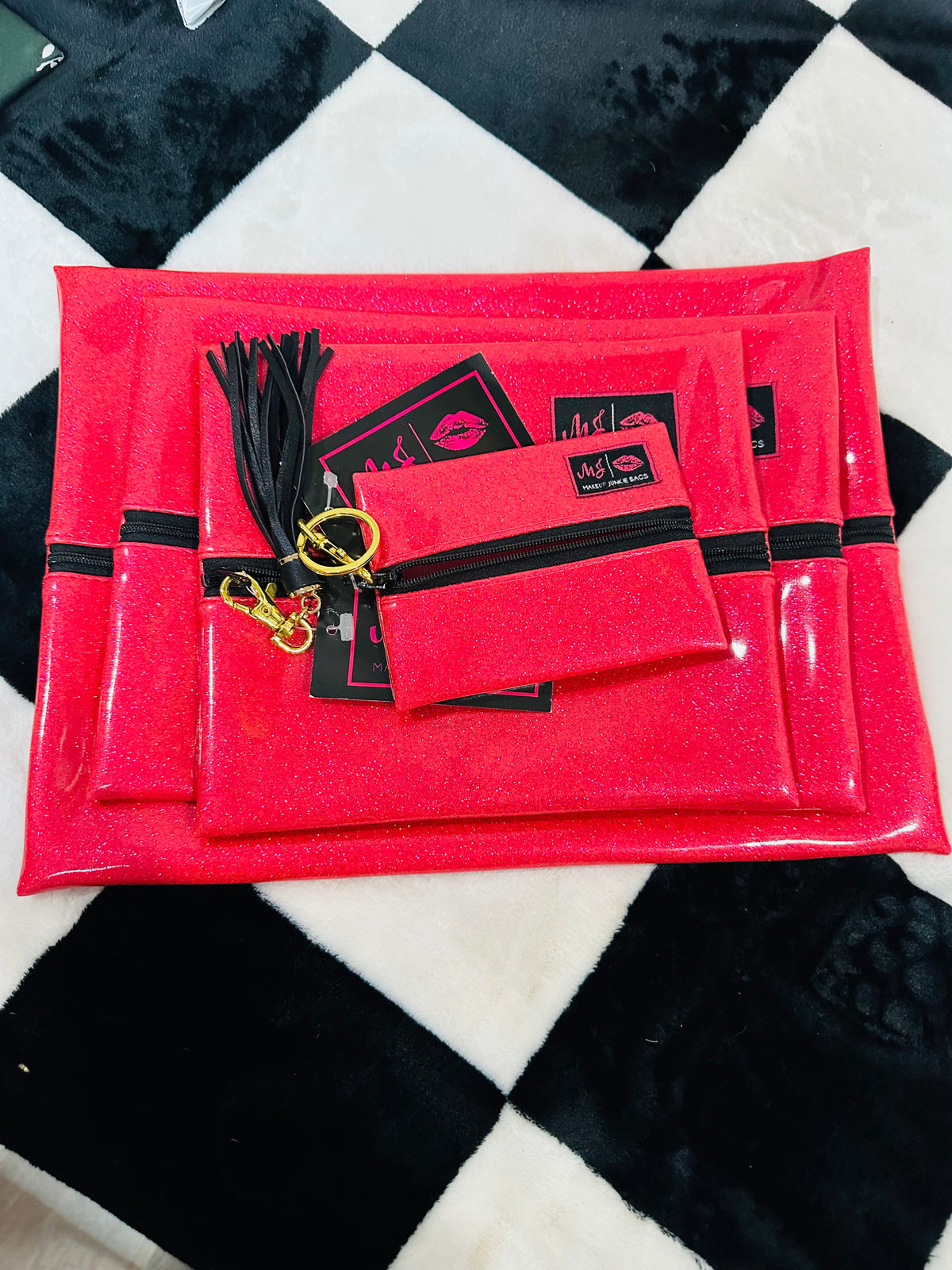 HOT PINK GLITTER MJ BAGS  FULL SET EXCEPT MINI!!