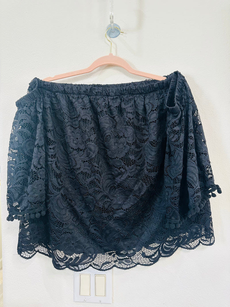 BLUSHING HEART LACE BELL SLEEVE OFF SHOULDER TOP