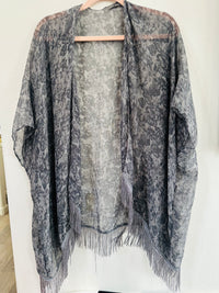 FRINGE KIMONOS