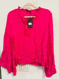 VERY J BELL SLEEVE WITH TASSLE TOP