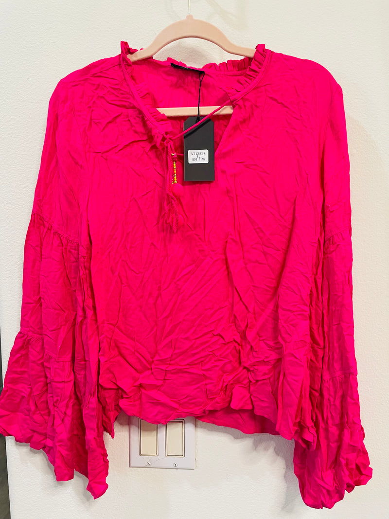 VERY J BELL SLEEVE WITH TASSLE TOP